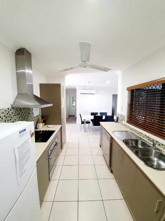 3 Bedroom Central Home Townsville Exterior photo